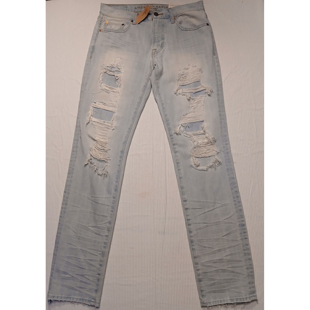 American Eagle Slim Straight Destroyed Light Wash Jeans 30x34 NWT 4037